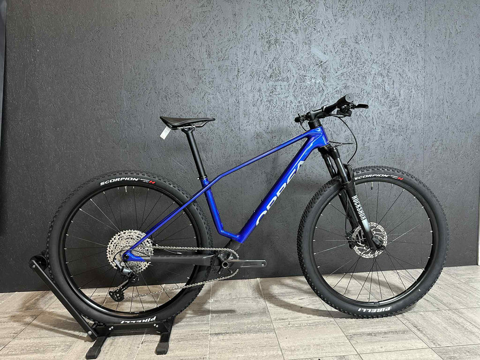 Orbea Alma M50 karbon hardtail – Birkenklar